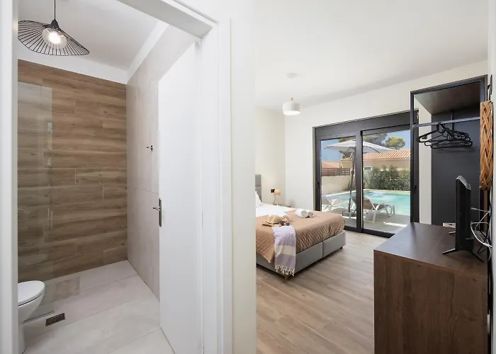 Petra * Trapezaki (Kefalonia)